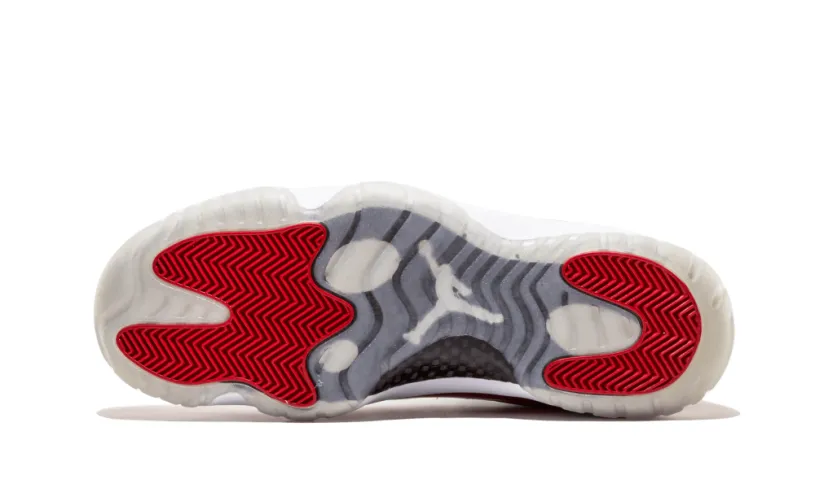 Air Jordan 11 Air Jordan 11 Retro Low 'Cherry'